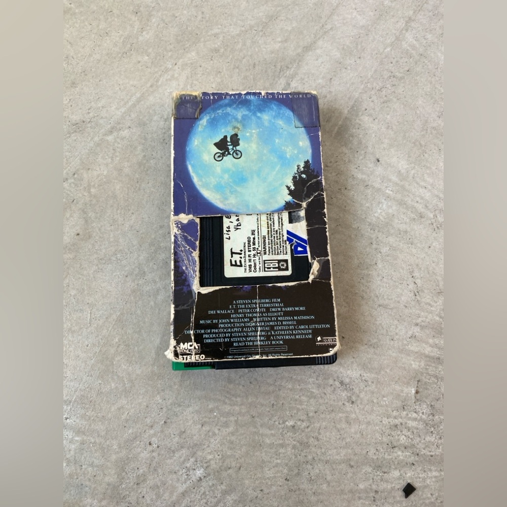 ET The Extra-Terrestrial VHS